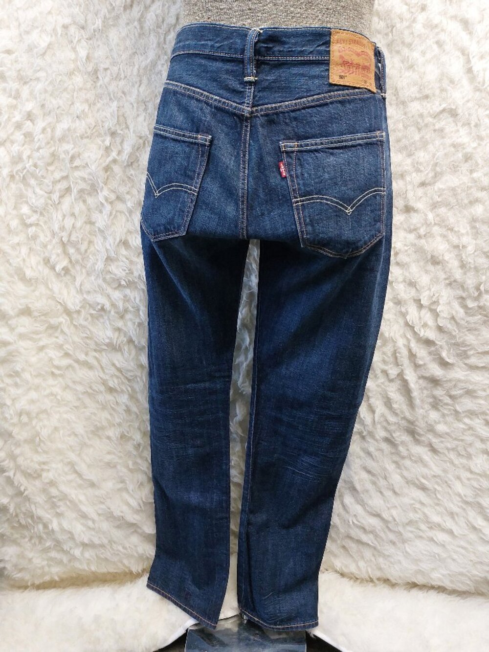 Levi's 501 Men's Blue Straight Legs Fly Buttons Denim Jeans W32/L32